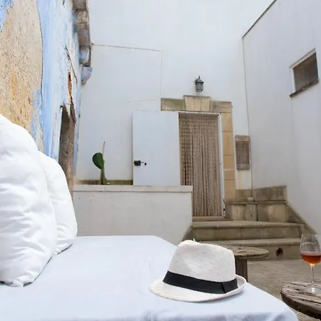 La Casa E La Corte *